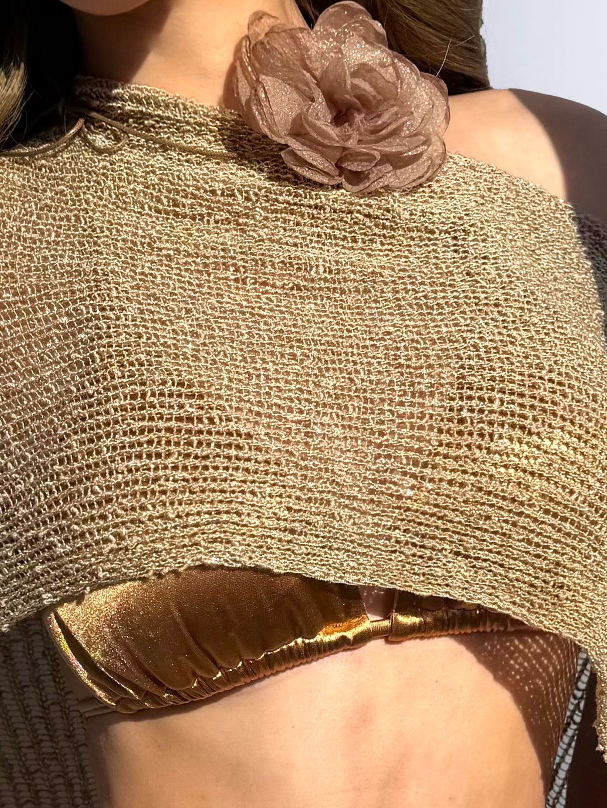 Rosebud Tie Choker